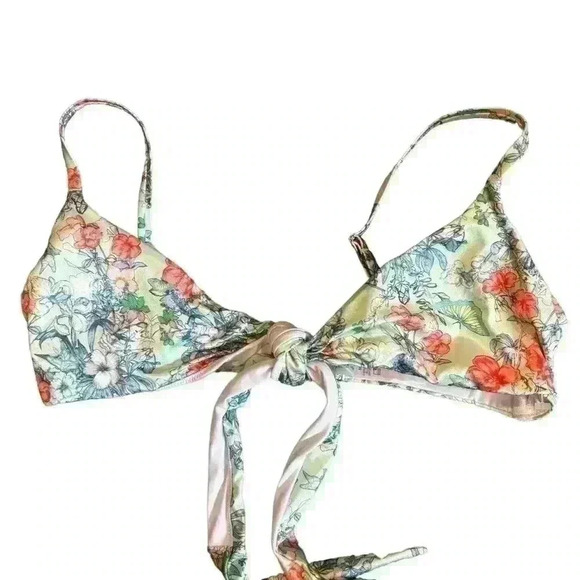 Victoria’s Secret Bathing suit Wrap Style Top  Size Medium Adjustable Straps - Picture 4 of 7